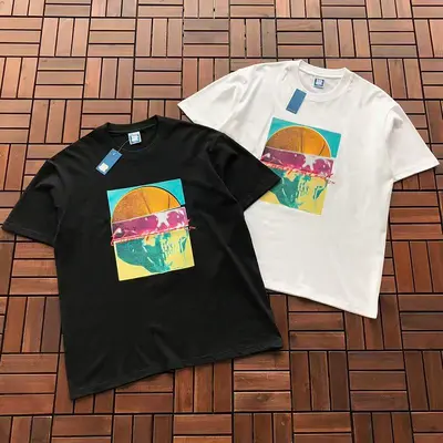 ￥~85 UNDEFEATED T-SHIRT 55070659 (im 185CM 80KG iwear size L in the photo)