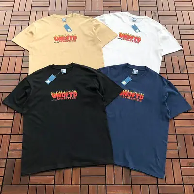 ￥~85 UNDEFEATED T-SHIRT 55070613 (im 185CM 80KG iwear size L in the photo)