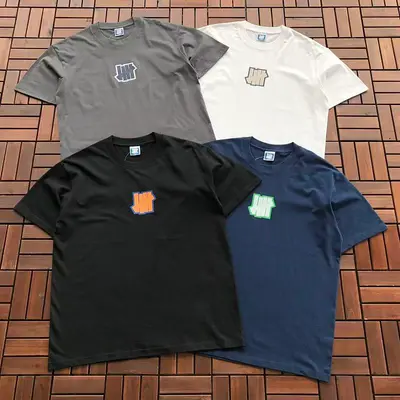 ￥~85 UNDEFEATED T-SHIRT 55070618 (im 185CM 80KG iwear size L in the photo)