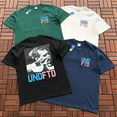 ¥ ~ 85 UNDEFEATED T-SHIRT 55070667 (im 185CM 80KG iwear size M in the photo)