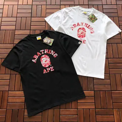 ￥~79 BAPE T-SHIRT 77070837 (im 185CM 70KG iwear size M in the photo)