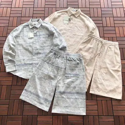 TOP ￥~355 PANTS ￥~305 L🔥E🔥🔥LONG-SLEEVE SHORTS 77071066 (im 185CM 70KG iwear size 40 in the photo)