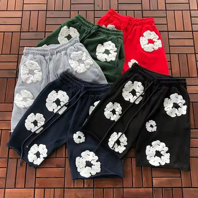 ￥~99 D🔥N🔥MT 🔥🔥RS SHORTS 33102407 (im 180CM 68KG iwear size M in the photo)