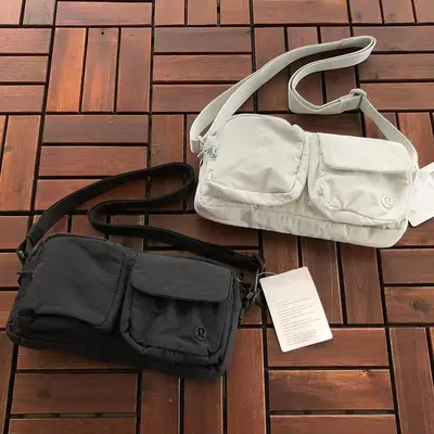 ¥~95 L🔥🔥UL🔥M🔥N BAG 66071210(长25CM*宽13CM*高4CM)