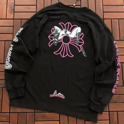 ¥~109 CH🔥OM🔥 HE🔥RTS LONG-SLEEVE 77071418 (im 185CM 70KG iwear size M in the photo)