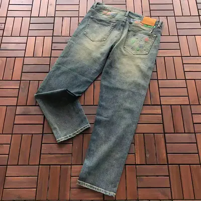¥~175 L🔥JEANS 66071429 (im 185CM 70KG iwear size 35 in the photo)