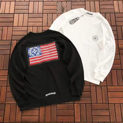 ¥~109 CH🔥OM🔥 HE🔥RTS LONG-SLEEVE 77071413 (im 185CM 70KG iwear size M in the photo)