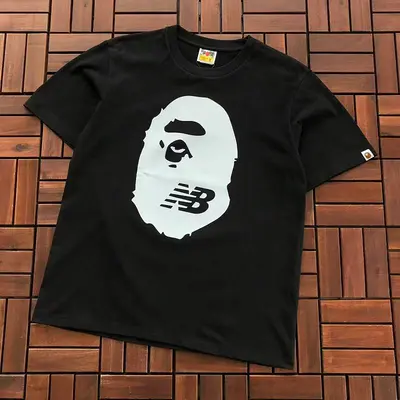 ¥~75 BAPE & NEW BALANCE T-SHIRT 66071419 (im 185CM 70KG iwear size M in the photo)
