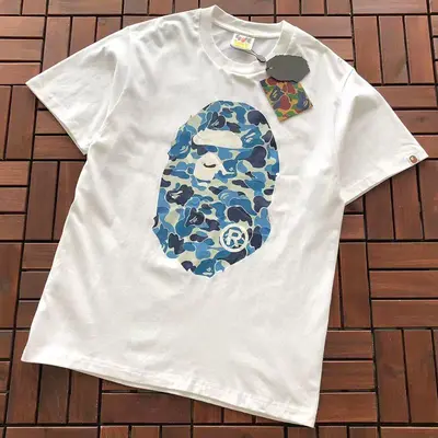 ¥~75 BAPE T-SHIRT 66071416 (im 185CM 70KG iwear size S in the photo)