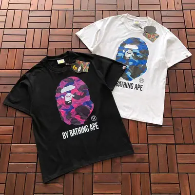 ￥~75 BAPE T-SHIRT 66071403 (im 185CM 70KG iwear size S in the photo)