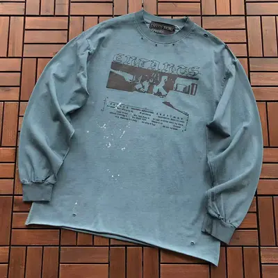 ¥ ~ 129 E.R.D LONG-SLEEVE 55071546 (im 185CM 80KG iwear size L in the photo)