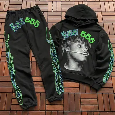 TOP￥~185 PANTS￥~185 S🔥5D🔥R HOODIE TROUSERS 66071909 (im 185CM 70KG iwear size M in the photo)