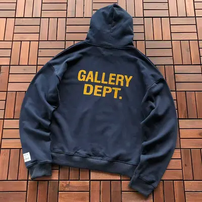 ¥~139 GALLERY DEPT HOODIE 77072049 (im 185CM 80KG iwear size L in the photo)
