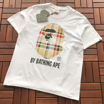 ¥~79 BAPE T-SHIRT 77072157 (im 185CM 70KG iwear size L in the photo)