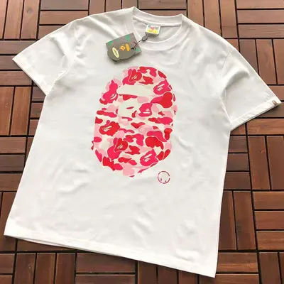 ¥~79 BAPE T-SHIRT 77072156 (im 185CM 70KG iwear size L in the photo)