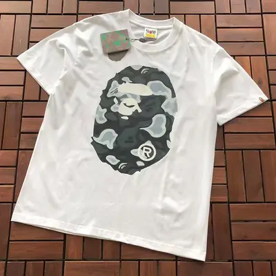 ¥~79 BAPE T-SHIRT 77072148 (im 185CM 70KG iwear size L in the photo)