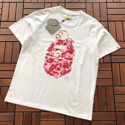 ¥~79 BAPE T-SHIRT 77072150 (im 185CM 70KG iwear size L in the photo)