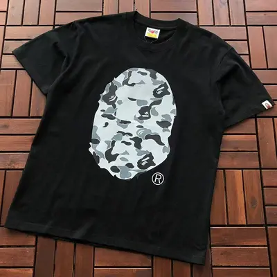 ¥~79 BAPE T-SHIRT 77072141 (im 185CM 70KG iwear size L in the photo)