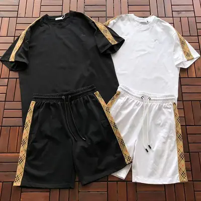 TOP ¥~ 89 PANTS ¥~99 B🔥RB🔥RRY T-SHIRT SHORTS 55072105