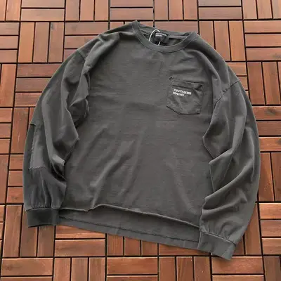 ¥~119 E.R.D LONG-SLEEVE 77072186 (im 185CM 70KG iwear size M in the photo)