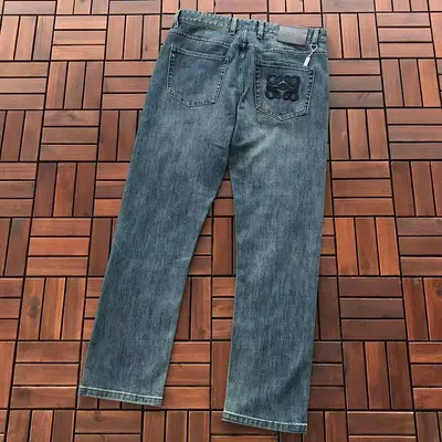 ¥~135 L🔥E🔥🔥JEANS 55072245 (im 185CM 70KG iwear size 33 in the photo)
