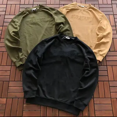 ￥~175 B🔥RB🔥RRY SWEATER 66072250 (im 185CM 70KG iwear size XL in the photo)