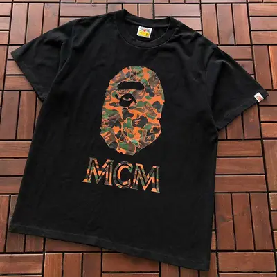 ￥~75 BAPE & MCM T-SHIRT 66072225 (im 185CM 70KG iwear size M in the photo)