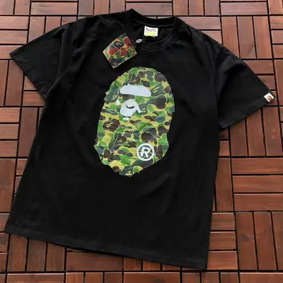 ¥~75 BAPE T-SHIRT 66072217 (im 185CM 70KG iwear size M in the photo)