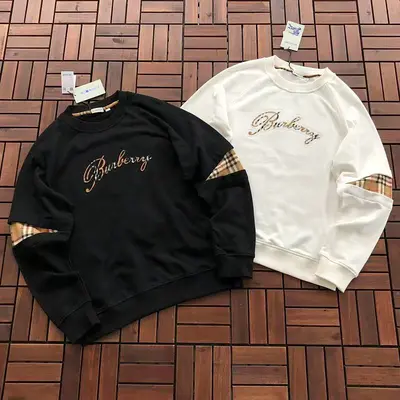 ¥ ~ 179 B🔥RB🔥RRY SWEATER 55072232 (im 185CM 70KG iwear size M in the photo)