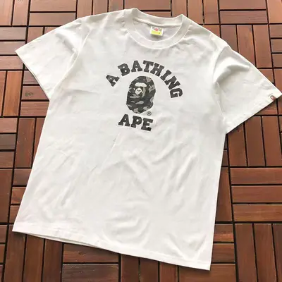 ¥~75 BAPE T-SHIRT 66072270 (im 185CM 70KG iwear size M in the photo)