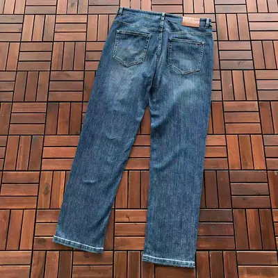 ¥~135 T🔥🔥🔥 H🔥🔥🔥R JEANS 55072234 (im 185CM 70KG iwear size 34 in the photo)