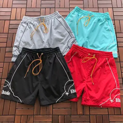 ￥ ~ 115 R🔥U🔥E SHORTS 55072405 (im 185CM 70KG iwear size XL in the photo)