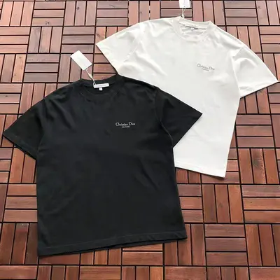 ￥ 169 D🔥O🔥 T-SHIRT 88072922 (im 185CM 80KG iwear size S in the photo)