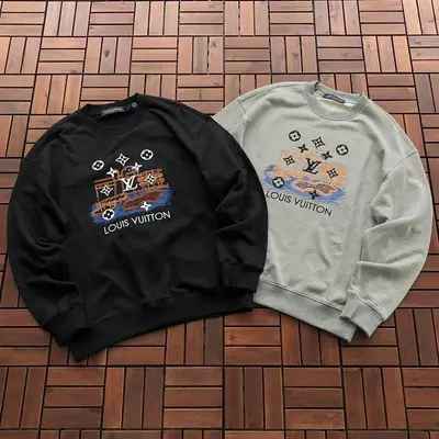 ￥~179 L🔥SWEATER 55072973 (im 185CM 70KG iwear size L in the photo)