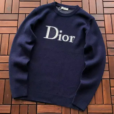 ￥ ~ 199 D🔥O🔥SWEATER 55072928 (im 185CM 70KG iwear size L in the photo)