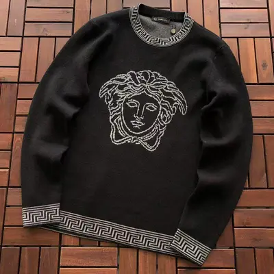 ￥ ~ 199 VE🔥SA🔥E SWEATER 55072922 (im 185CM 70KG iwear size L in the photo)