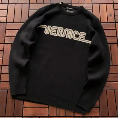 ￥ ~ 199 VE🔥SA🔥E SWEATER 55072915 (im 185CM 70KG iwear size L in the photo)