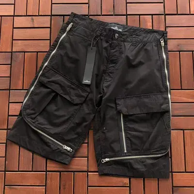 ¥~236 ST🔥🔥E SHORTS 55030156 (im 185CM 70KG iwear size 48 in the photo)