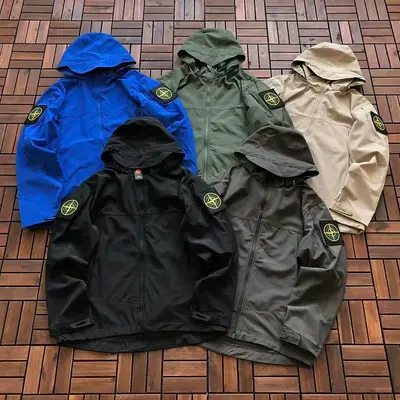 ￥~215 ST🔥🔥E JACKET 44121519 (im 180CM 68KG iwear size L in the photo)