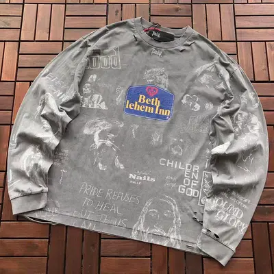 ¥ ~ 139 VINTAGE LONG-SLEEVE 55073020 (im 185CM 70KG iwear size L in the photo)