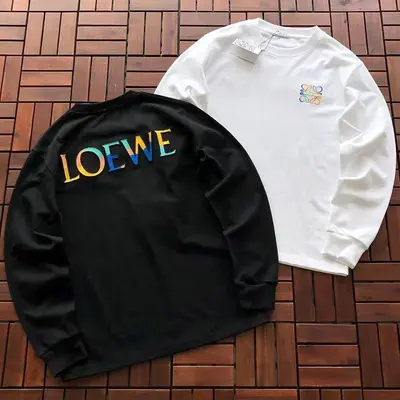 ¥ ~ 135 L🔥E🔥🔥LONG-SLEEVE 55073010 (im 185CM 70KG iwear size M in the photo)