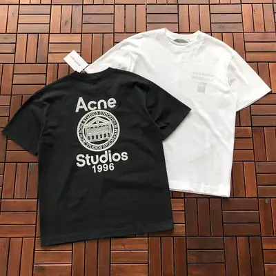 ¥ ~ 115 ACNE STUDIOS T-SHIRT 55073102 (im 185CM 70KG iwear size M in the photo)
