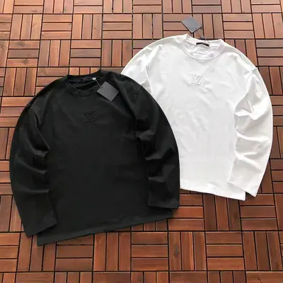 ¥~185 L🔥LONG-SLEEVE 66080258 (im 185CM 70KG iwear size L in the photo)