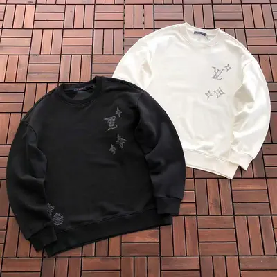 ¥~179 L🔥SWEATER 55080221 (im 185CM 80KG iwear size M in the photo)