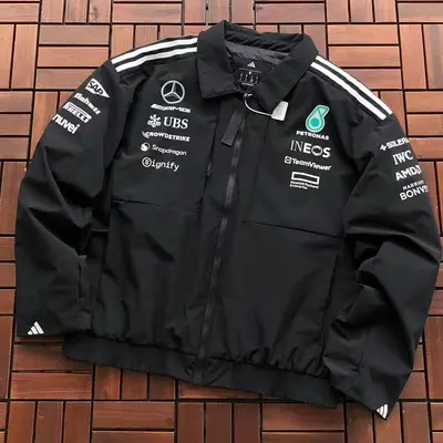 ¥~288 🔥DI🔥AS & MERCEDES-AMG PETRONAS JACKET 66080328 (im 185CM 70KG iwear size M in the photo)