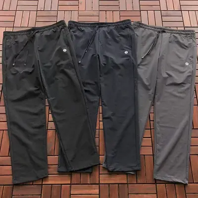 ￥~185 L🔥🔥UL🔥M🔥N TROUSERS 66080310 (im 185CM 70KG iwear size 3XL in the photo)