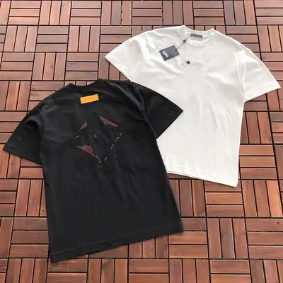￥ 189 L🔥T-SHIRT 88080527(im 185CM 80KG iwear size S in the photo)