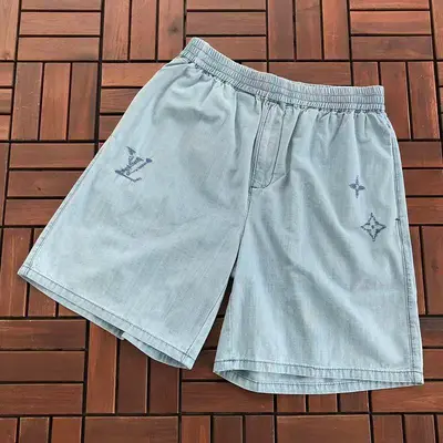 🔥1:1🔥¥~265 L🔥SHORTS JEANS 66080534 (im 185CM 70KG iwear size 30 in the photo)