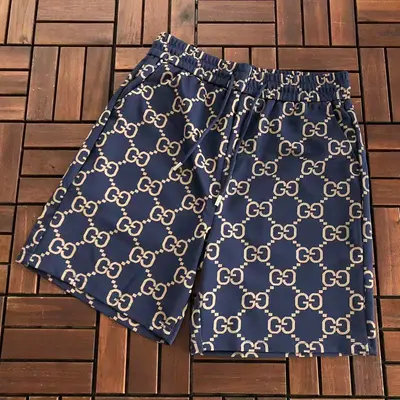 ¥~139 G🔥C🔥I SHORTS 77080946 (im 185CM 70KG iwear size L in the photo)