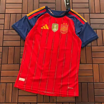 ￥ ~ 66 FOOTBALL T-SHIRT 55081202 (im 185CM 70KG iwear size L in the photo)